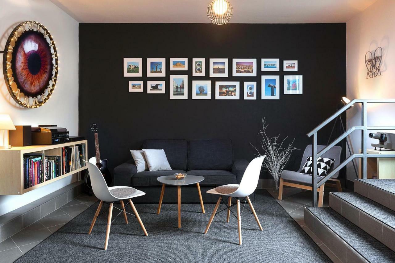 Floyd Room Загреб Екстериор снимка