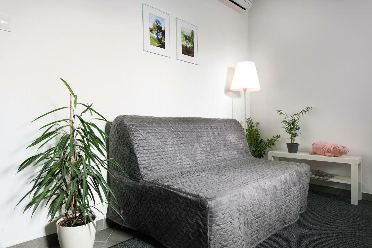 Floyd Room Загреб Екстериор снимка